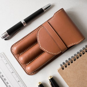 Fountain pen case 3 slot, Leather pen case 3 pen, Leather pen holder, Custom pencil case, Personalized pen case for boyfriend, Pencil pouch