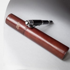 Étui à stylos en cuir, porte-plume en cuir, cadeau personnalisé pour lui, cadeau de professeur avec manche de stylo marron, accessoires en cuir pour homme, cadeau de bureau