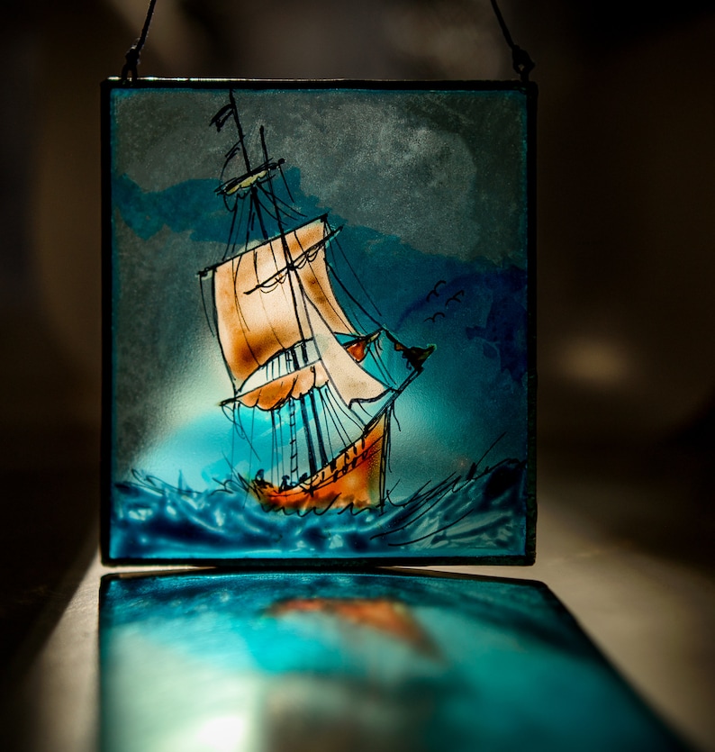Sailing Gift For Men New Home Gifts Suncatcher Lake House Decor Sailboat Decor Ocean Stained Glass Window Hanging Vintage American Yacht Glass Art Art Collectibles Droneblikk No