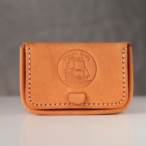 Cartera de cuero delgada para hombres, Regalo del primer día del padre, Cartera de monedas regalo personalizado para papá, Cartera pequeña para hombres, Bifold grabado para novio imagen 2