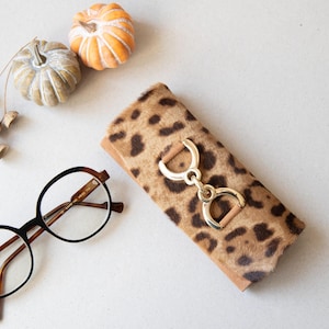 Glasses case panther leather, Hard glasses case, Eyeglasses case magnetic closure, Sunglasses case holder, Sunglass case exotic leather