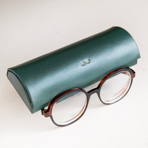 Harde leren brillenkoker smal, brillenkoker gepersonaliseerd, zonnebrillenkoker op maat, brillenetui, leesbrillenkoker, brillendoos