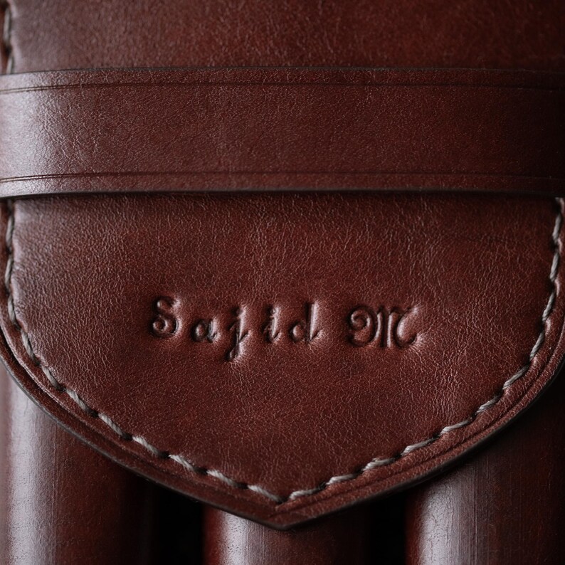 Custodia per occhiali in pelle personalizzata con bottone magnetico: custodia rigida marrone per occhiali unisex immagine 16