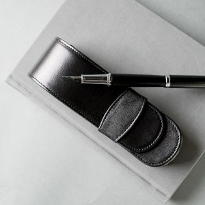 Custom Leather Fountain Pen Case: Vegetable Tanned Leather 3-Pen Pouch