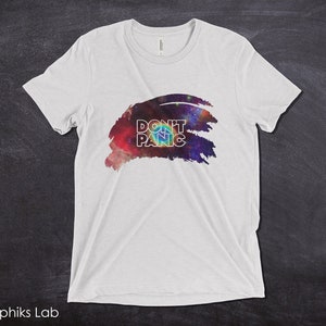 HG2G Don&#39;t Panic Galaxy T-Shirt Unisex Sizing