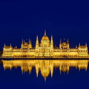 Budapest, Hungary, Danube River, romance,Parliament, Budapest Photography, twilight, Wall Decor, Home Decor, blue, Europe, reflections