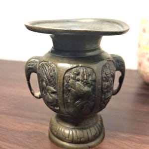Bronze EDO Period Vase -Japan 18th Century Vase-Antique