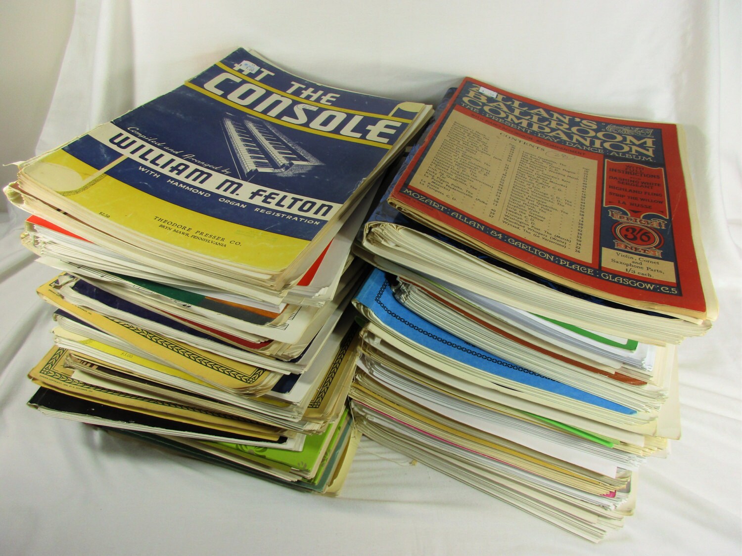 100+ LARGE Music Pages, Misc Old Sheet Vintage Hymn Piano Book Craft Paper  Christian Confetti Collage Mod Podge Art Project Notes Decoupage - Etsy, image size:1500x1125