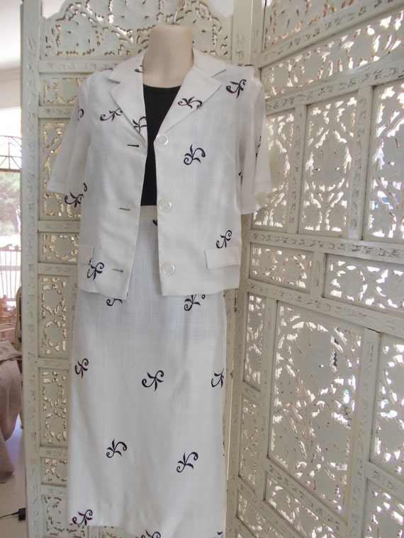 50s-60s vintage M.Block white linen weave suit em… - image 2