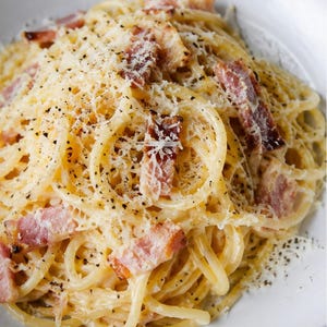 Eenvoudig recept voor spaghetti carbonara – Bakgids voor beginners (pdf-download)