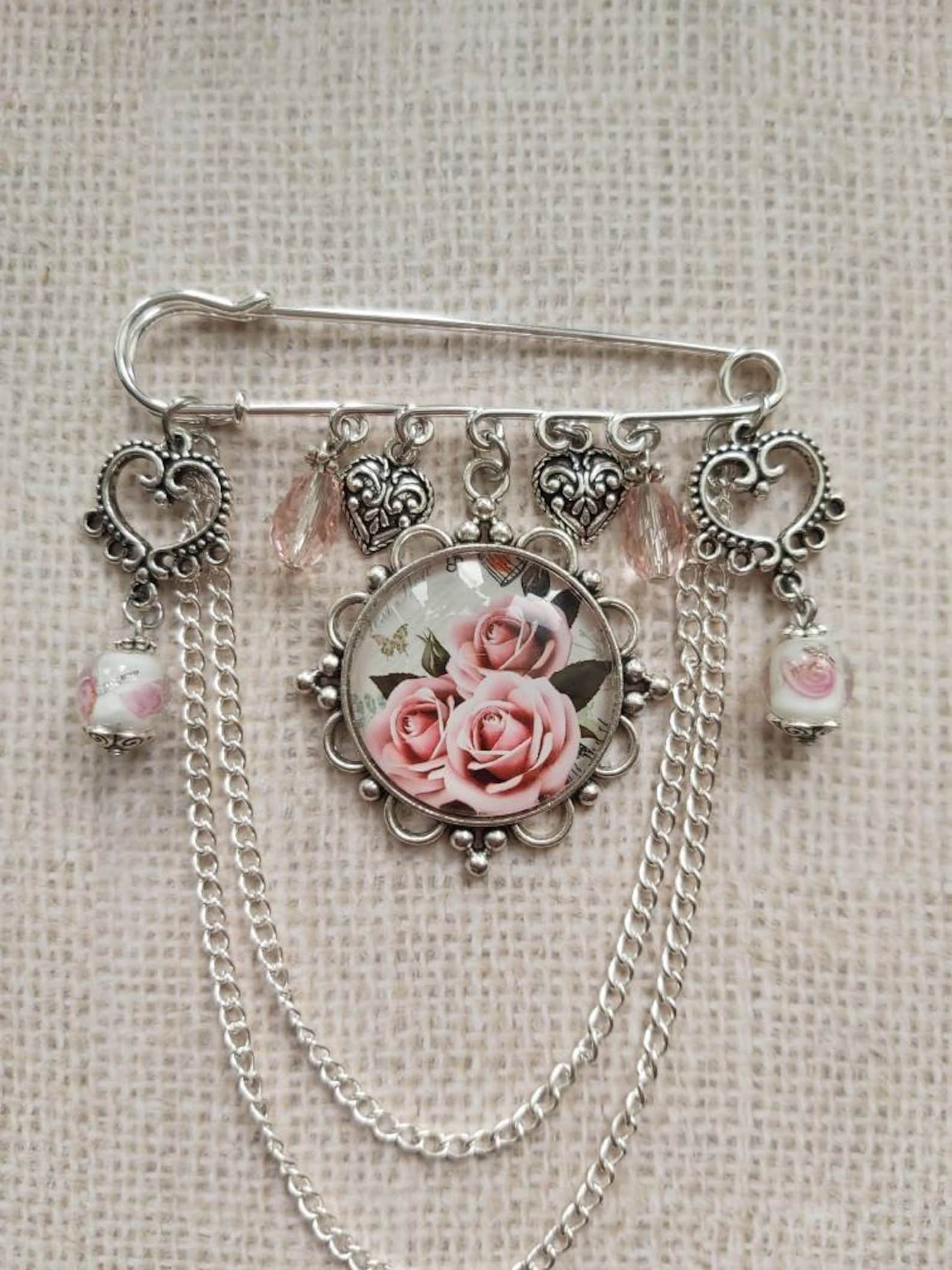 Charivari Brooch Roses Medallion Dirndl