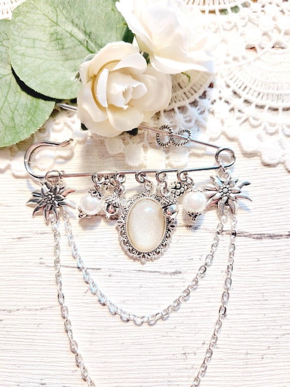 charivari 女性用 dirndl用のチャーム オクトーバーフェストに 型番