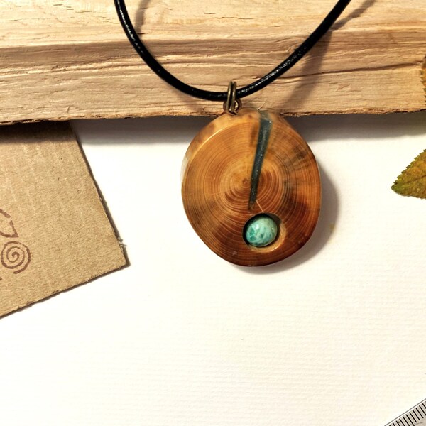 Pendentif en bois « Brise de mer azur »