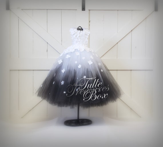 blue dress for baby girl Romantic Black Wedding Dresses Modest Long Train Lace Ombre Wedding Gown  SEW030 main image 0