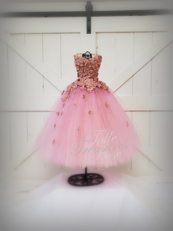 light rose gold dress Rose Gold Floral Sequin Column Gown 8 / Rose Gold