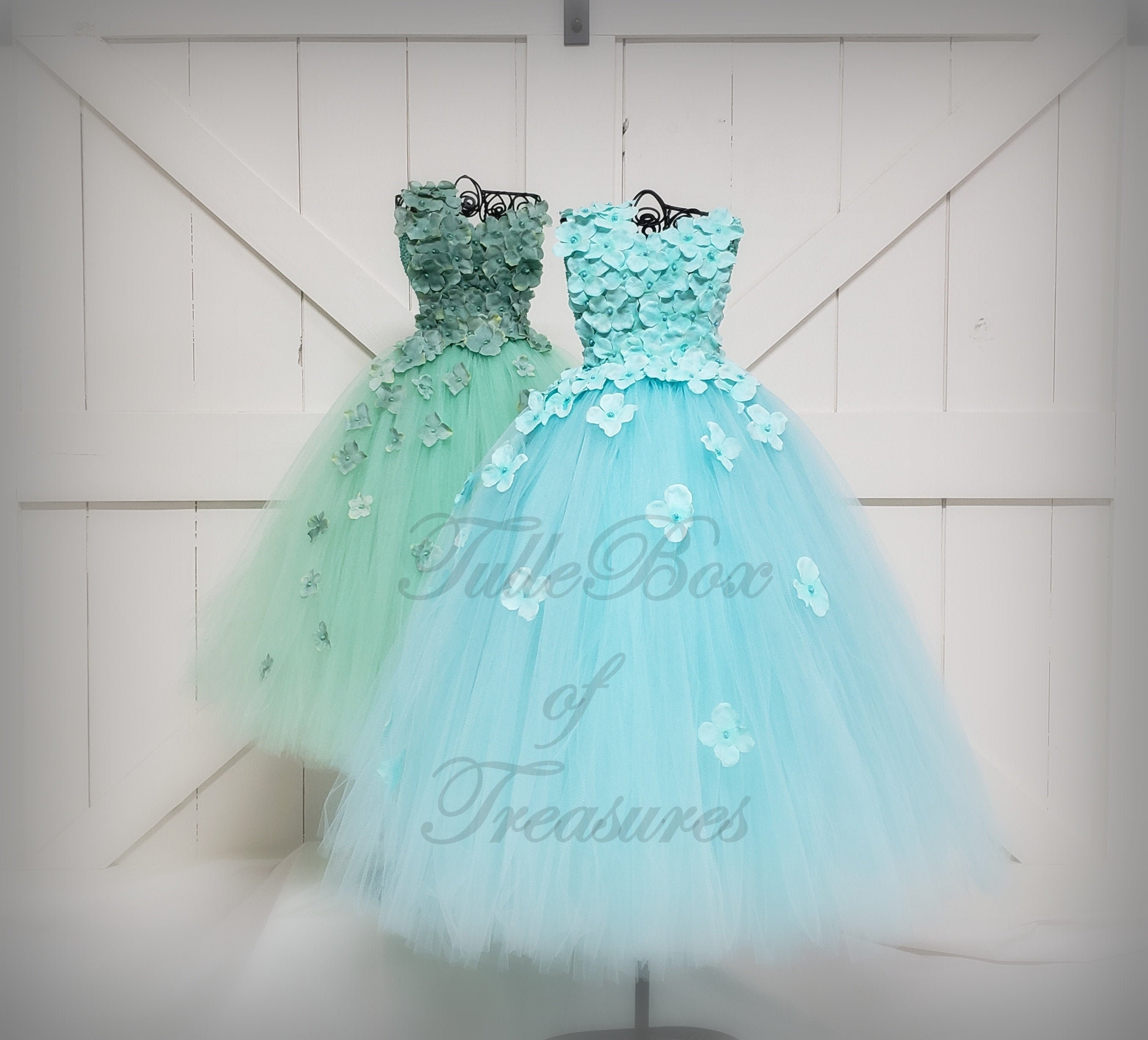 Aqua & Mint Hydrangea Tulle Dresses With One Flower - Etsy Aqua & Mint Hydrangea Tulle Dresses With One Flower - Etsy