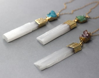 Selenite Crystal Necklace, Simple Boho Necklace, Rustic Gemstone Jewelry, Birthday Gifts, Tiny Druzy Necklace, White Crystal Pendant