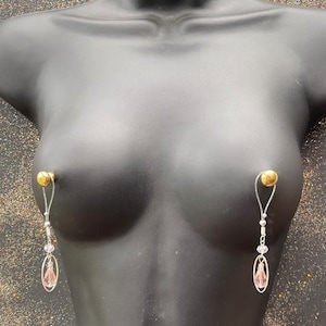 Nipple jewellery non piercing. Jewelry for nipple play. Sex toys for couples. Mature.