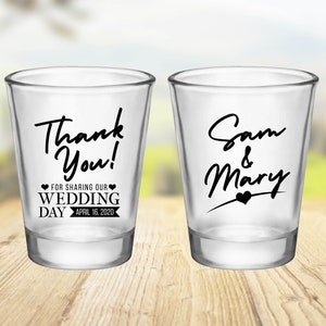 Customized Wedding Shot Glasses, Thank You shot glass - Custom Shot Glass - Personalized Shot Glass - Customized 1.75oz Shot Glass 1022
