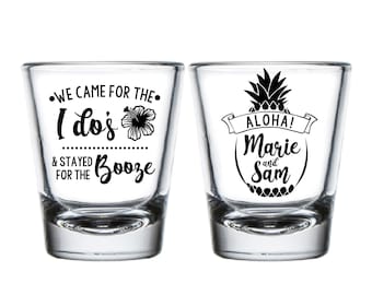Wedding Shot Glasses, Custom Wedding Shot Glass, Clear Wedding Shot Glass, Wedding Shot Glass Favors, Personalized Wedding Shot Glass (120)