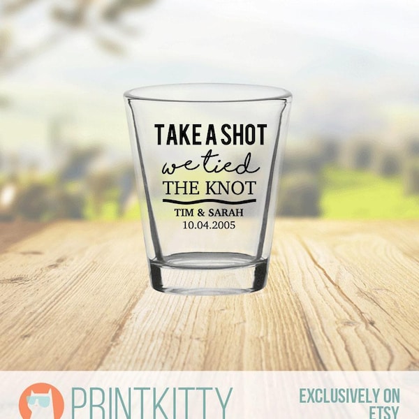 Personalized Wedding Shot Glass, Custom Wedding Shot Glass, Personalized Wedding Shot Glass, Customized Shot Glasses as Wedding Favor (1000)