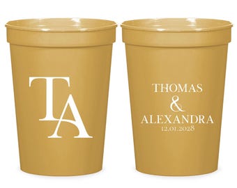 Custom Wedding Stadium Cups Favors, Personalized Wedding Stadium Cups Favors, Stadium Cup For Wedding, Wedding Party Stadium Cup Favor (379)