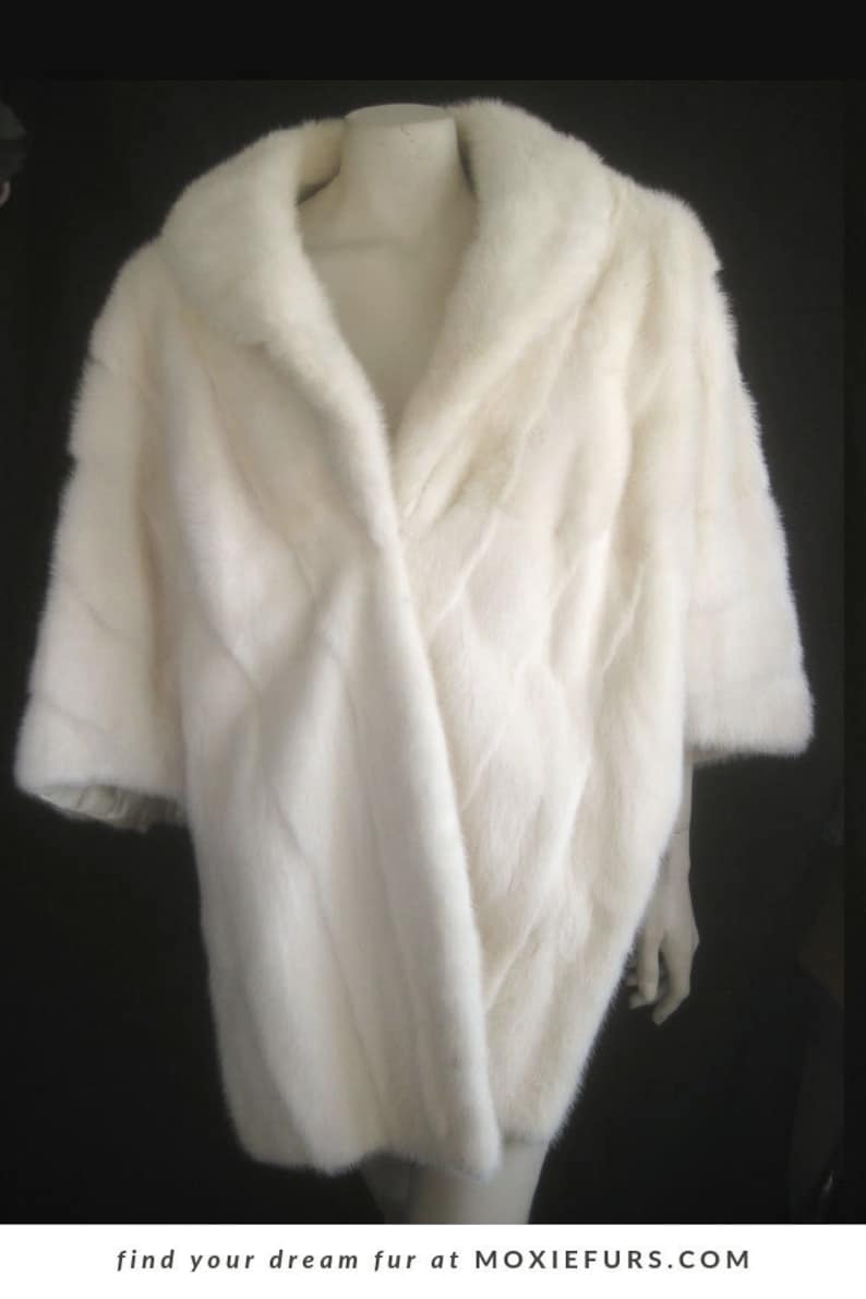 White Fur Stole >> White Mink Fur Stole Gorgeous Ivory Mink Cape Shawl Real Fur Mink Bridal Bolero Vintage Bride Winter Wedding Cape Large Plus Size White Fur Stole >> White Mink Fur Stole Gorgeous Ivory Mink Cape Shawl Real Fur Mink Bridal Bolero Vintage Bride Winter Wedding Cape Large Plus Size