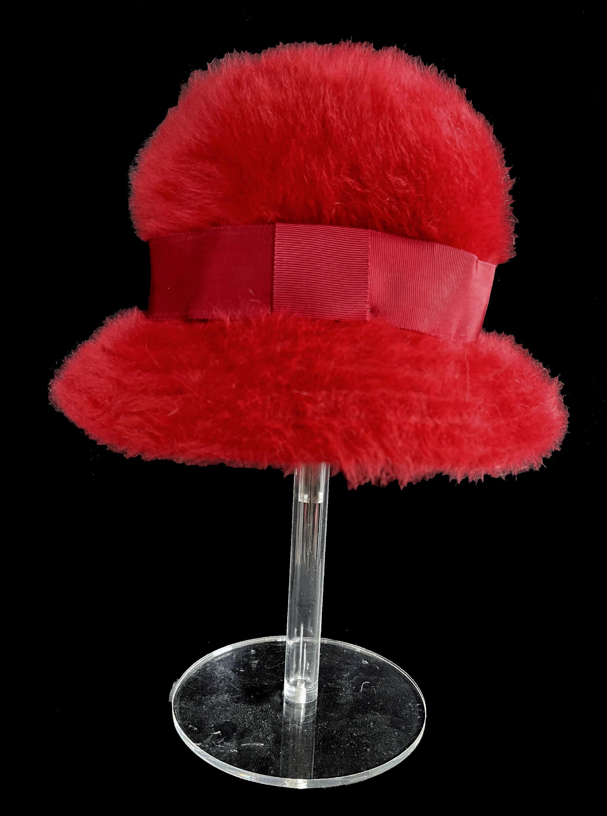 Kangol vintage red fuzzy bucket hat. Rare. Excellent condition. Kangol Kangol Angora Furr Streetwear Bucket Hat | Grailed main image 3