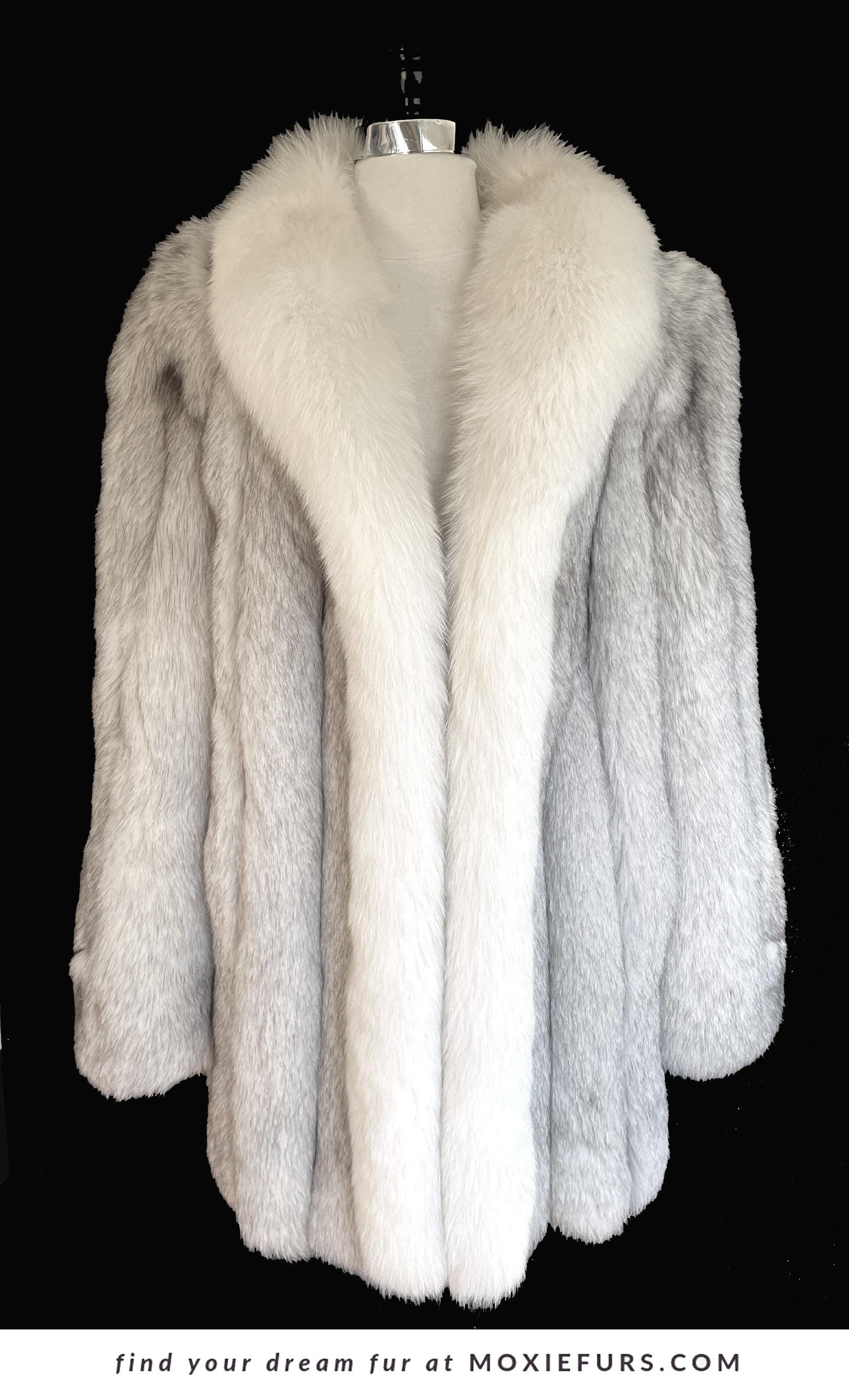 Saga Fox - Etsy