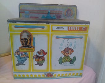 Vintage Pretend Play Sink, Walt Disney's Snow-White Lithograph Tin Sink by Wolverine Toys, 1970's#