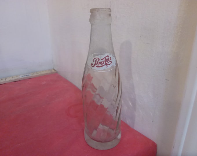 Vintage Soda Bottle, Pepsi Bottles different Styles and Sizes, 6 1/2 oz to 32 oz some Embossed