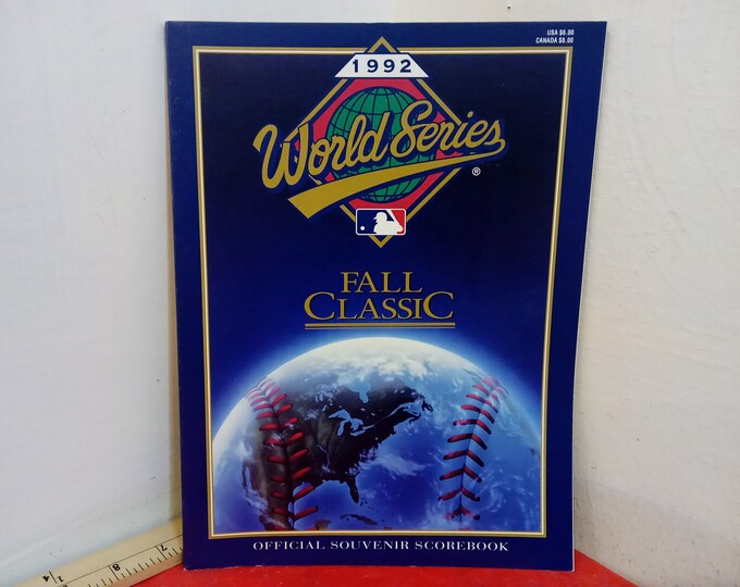 Vintage Sports Memorabilia, World Series Fall Classic Official Souvenir Scorebook, 1992