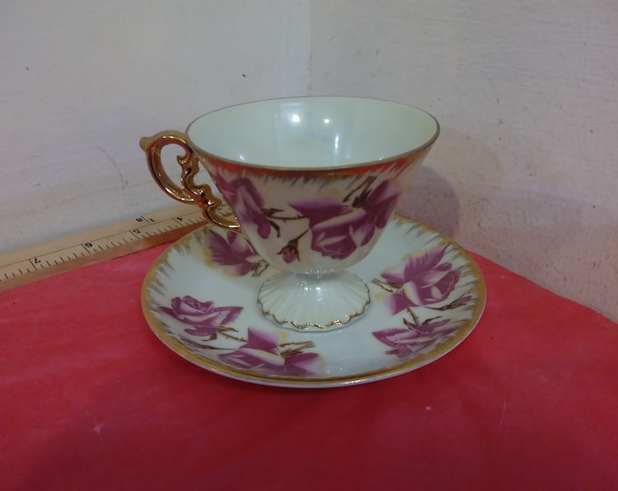 Vintage Tea/Coffee Cups, Flower Teacups from Japan, Ironstone Interpace, Gold Rim and Handle Flower Tea Cup