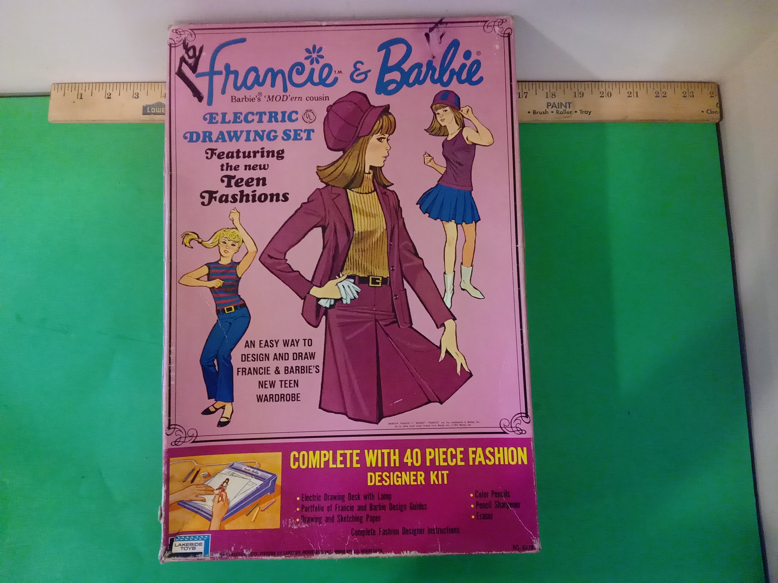 barbie drawing set