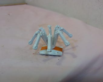 Vintage Star Wars Micro/Mini Micro Machine Toys, Repair Droids, B-Wing, Millenium Falcon, Destroyer, Fighters, and Others