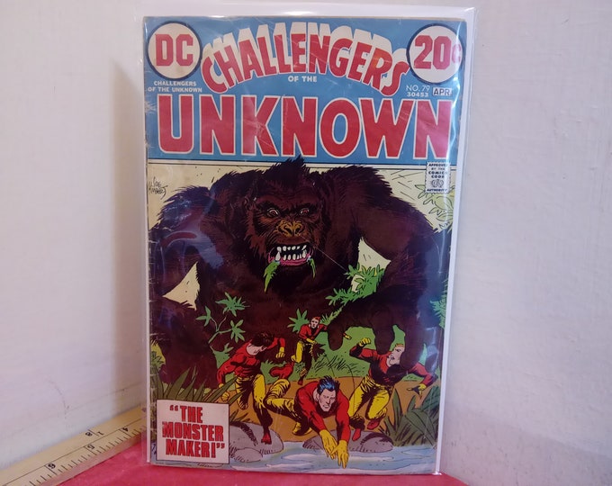 Vintage Comic Books, DC Comic Books, Challengers of the Unknown, 1970's