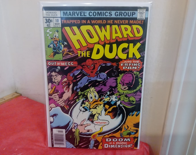Vintage Comic Books, Marvel Comic Books, Howard the Duck, 1970's