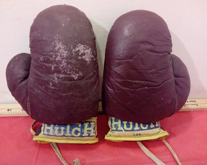 Vintage Boxing Gloves by Hutch #525, 1950's#