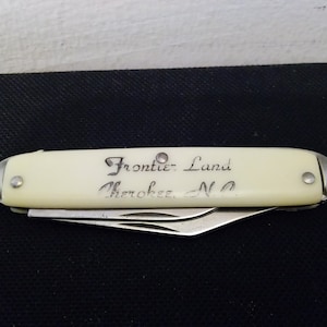 Vintage Pocket Knife, Souvenir Pocket Knife &quot;Frontier Land, Cherokee N.C.&quot;