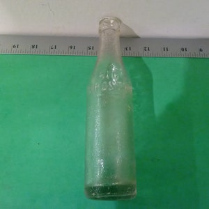 Stara, duża, tłoczona butelka Frosty o pojemności 6 1/2 uncji firmy Coca Cola, lata 30. XX wieku