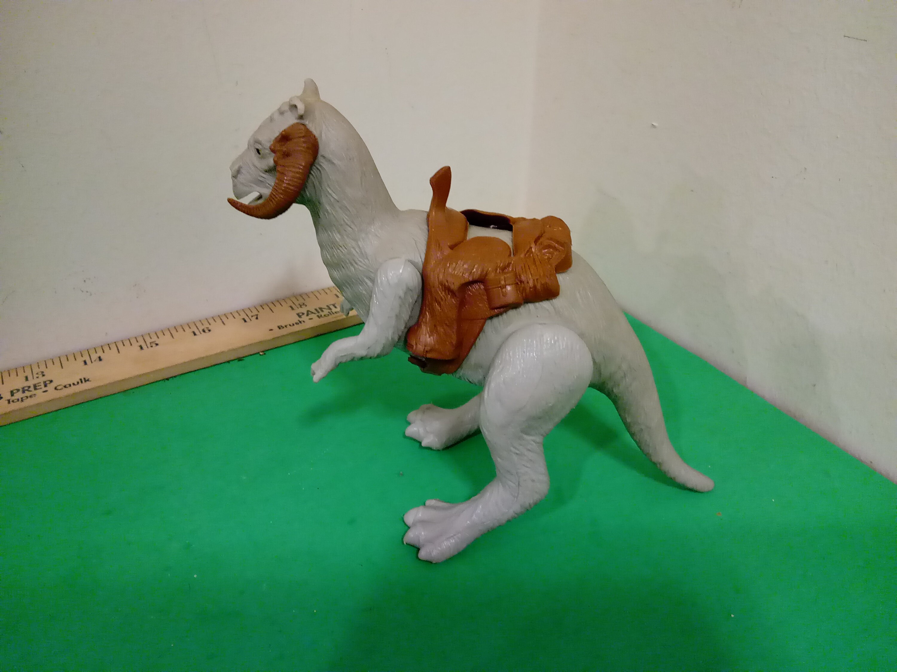 Vintage Star Wars Empire Strikes Back, Tauntaun by Kenner Action Figure, 1980