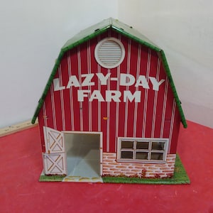 Vintage Farmhouse or Dollhouse, Lazy-Day Farm Tin Farmhouse, Made by Marx, 1960&#39;s#