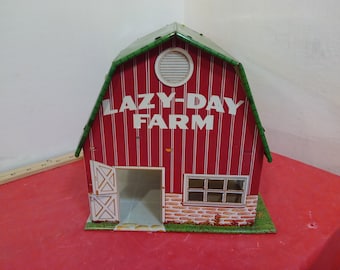 Vintage Farmhouse or Dollhouse, Lazy-Day Farm Tin Farmhouse, Made by Marx, 1960's#