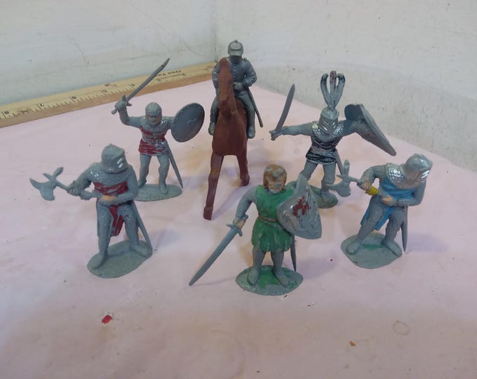 Vintage Pretend Play Plastic People, Groups of Knights/Medieval Men, Indians with Totem Pole, and Various Soldiers/Cowboys