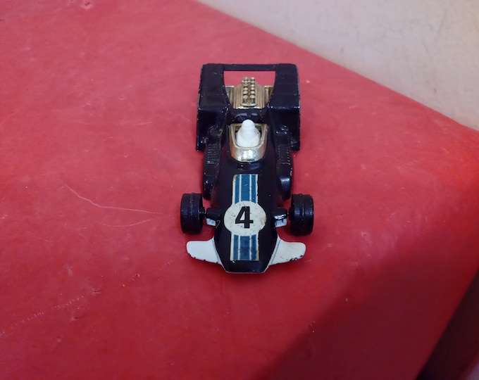 Vintage Toy Cars, Die-Cast Toy Cars, Matchbox, Corgi, and Aviva Toy Cars from the 60's to Early 80's