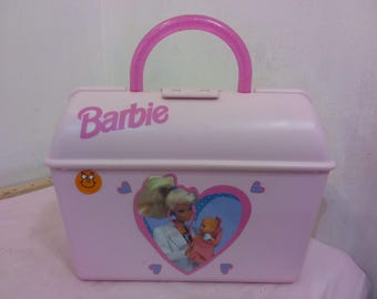 Vintage Doll Accessories, Barbie Carrying Case by Tara Toy Co., Barbie Nurses Carrying Case with Nurse Items or Barbie Accessory Case, 80/90