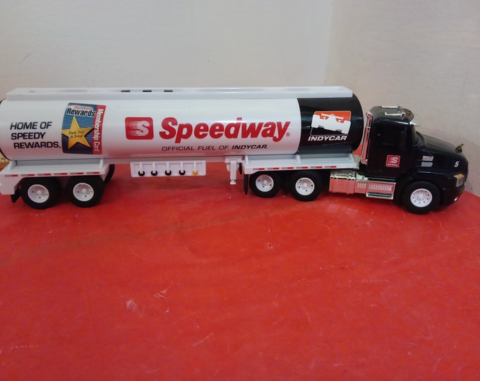 First Gear Gasoline Fuel Truck Toy, Speedway Gasoline Truck, Indy Car Official Fuel of IndyCar, 2019