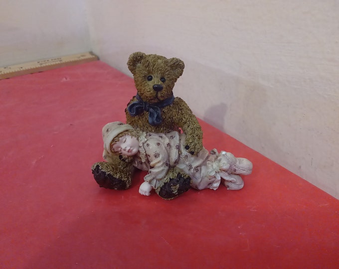 Vintage Resin Figurine, The Boyds Collection, Yesterday Child, Shelby...Asleep in Teddy's Arms, 1998