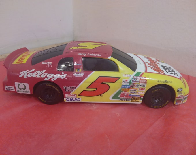 Vintage Toy Nascar Racing Car, Kellogg's Corn Flakes, Frosted Flakes, and Starburst #5 Racing Car, Terry Labonte, Toy Biz, 1997#p