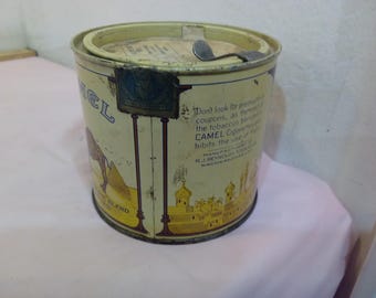 ヴィンテージ タバコ缶と灰皿、キャメル タバコ缶とブリキ灰皿、長方形